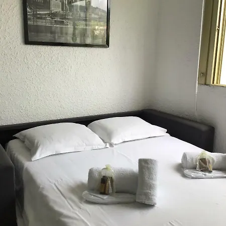 Daire In La Californie -upscale Quiet By Weekome